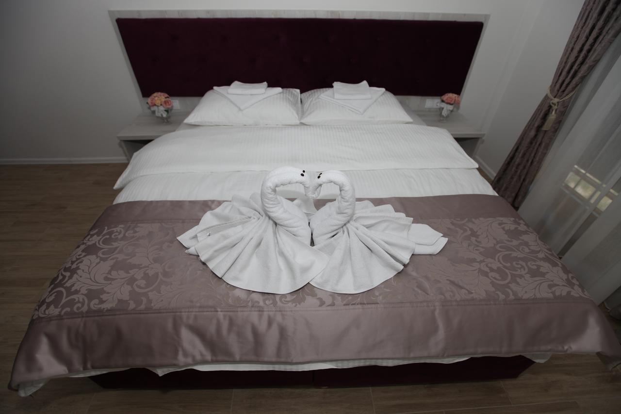 Apis Hotel Trebinje Ngoại thất bức ảnh