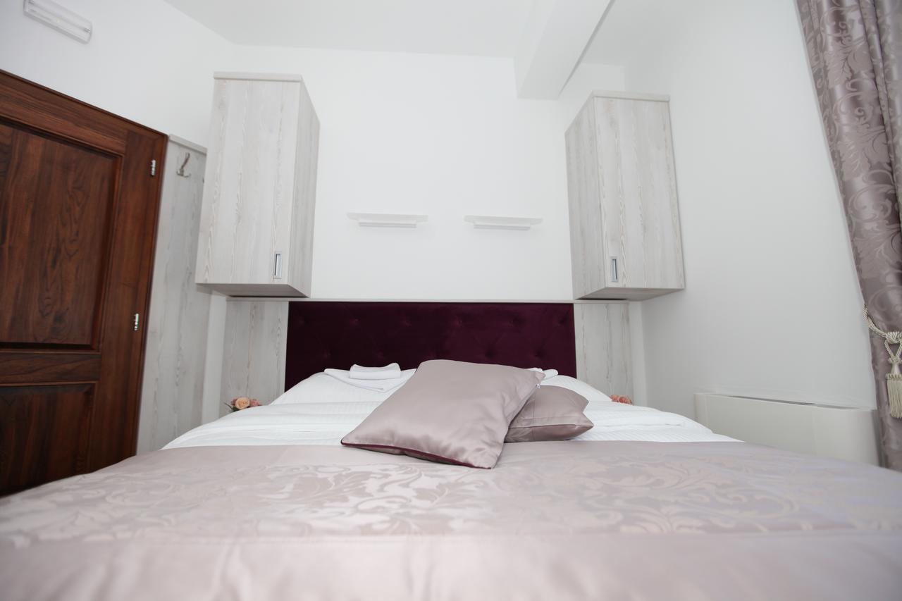 Apis Hotel Trebinje Ngoại thất bức ảnh