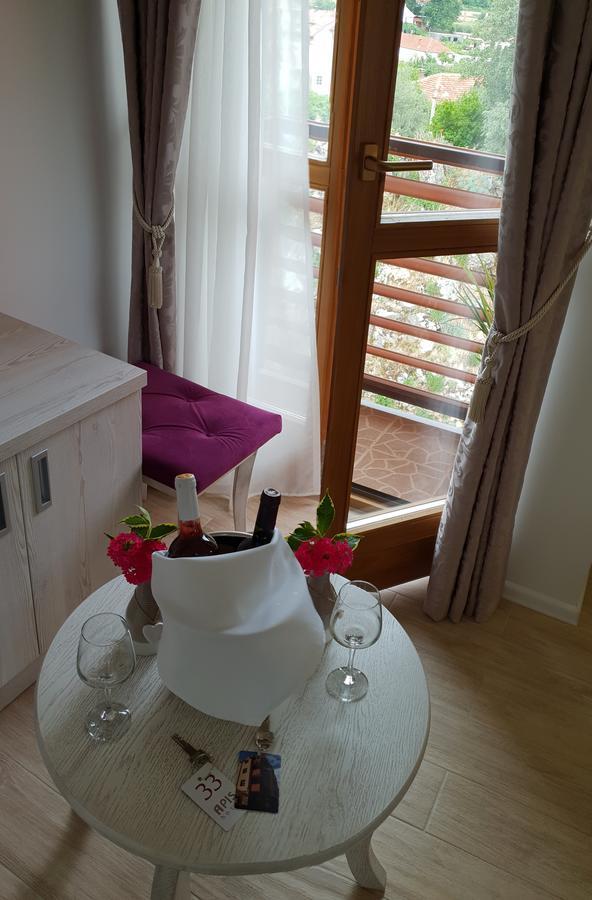 Apis Hotel Trebinje Ngoại thất bức ảnh