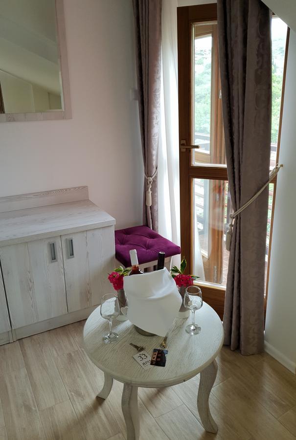 Apis Hotel Trebinje Ngoại thất bức ảnh